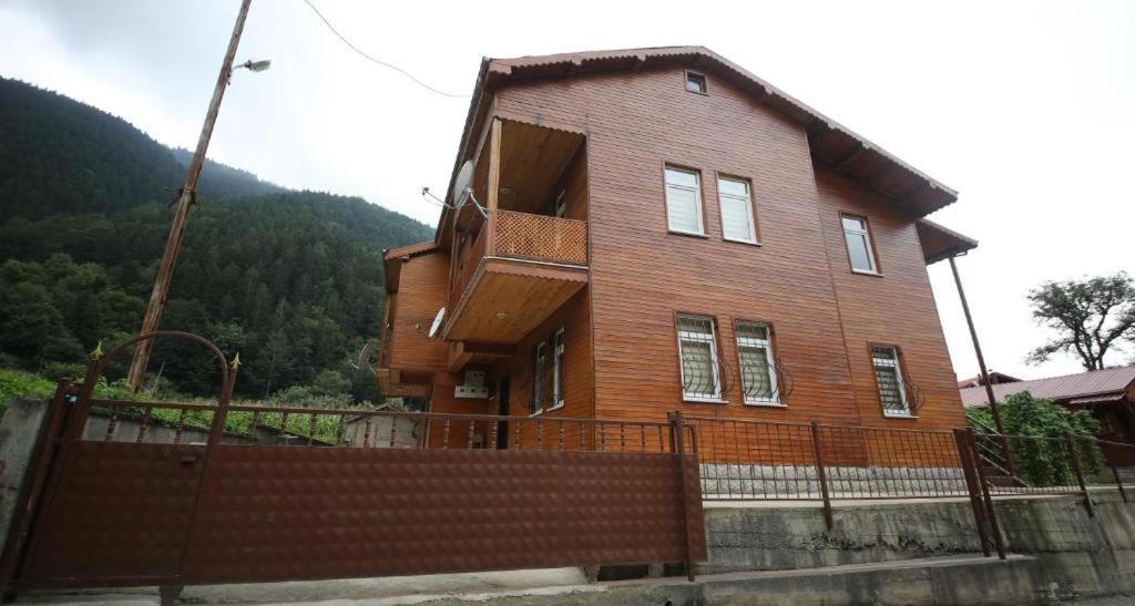 Apartamento Günes Apart Uzungöl Exterior foto